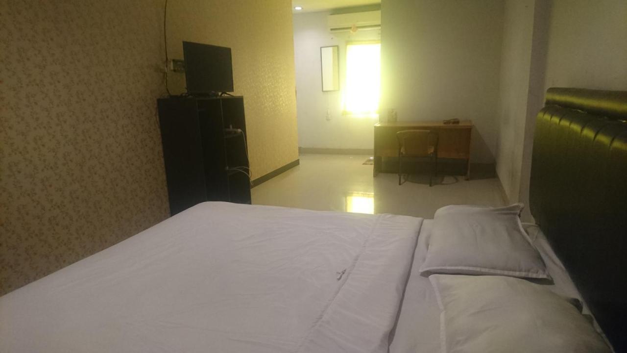 Hôtel Sz Nine One à Medan Extérieur photo