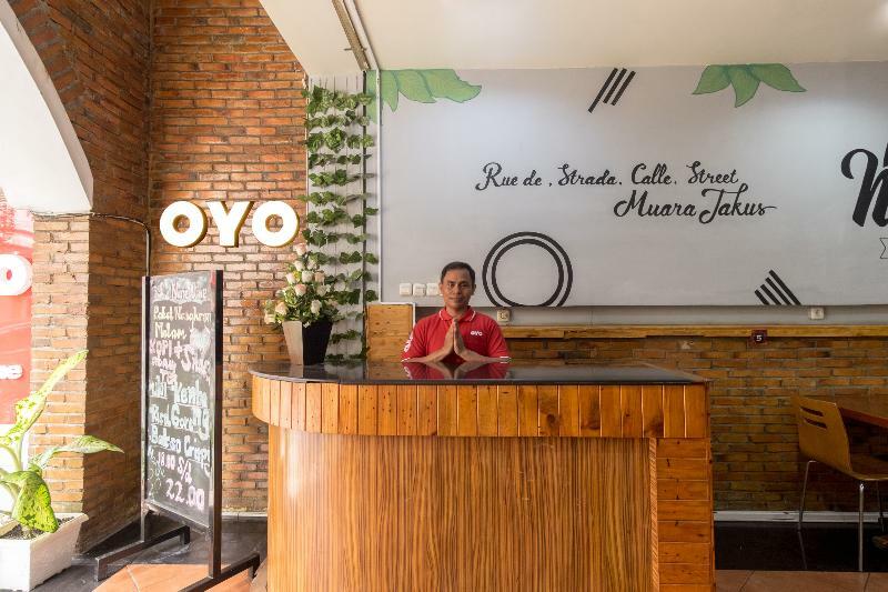 Hôtel Sz Nine One à Medan Extérieur photo
